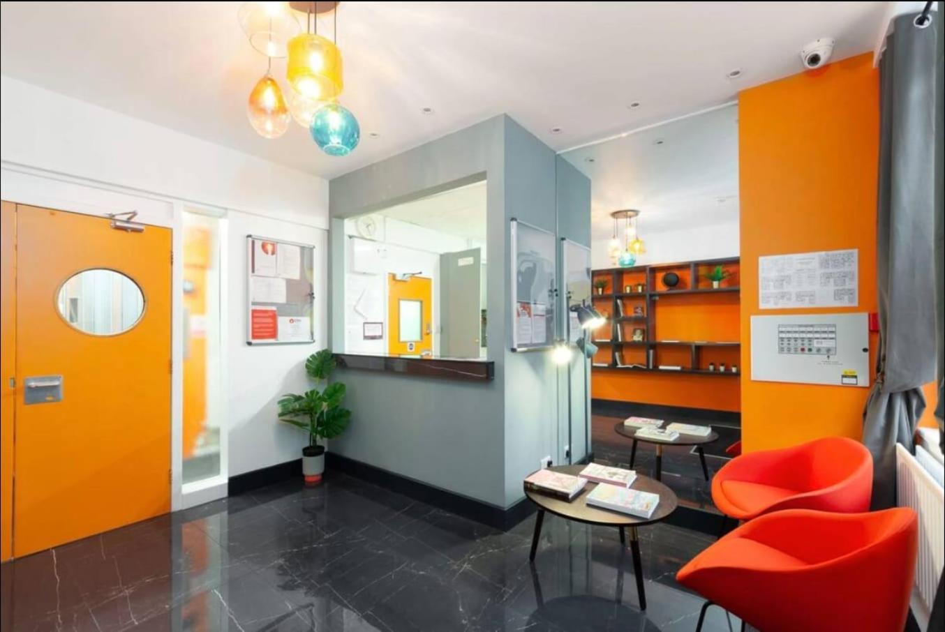 Spacious Room With Shared Facilities ลอนดอน ภายนอก รูปภาพ