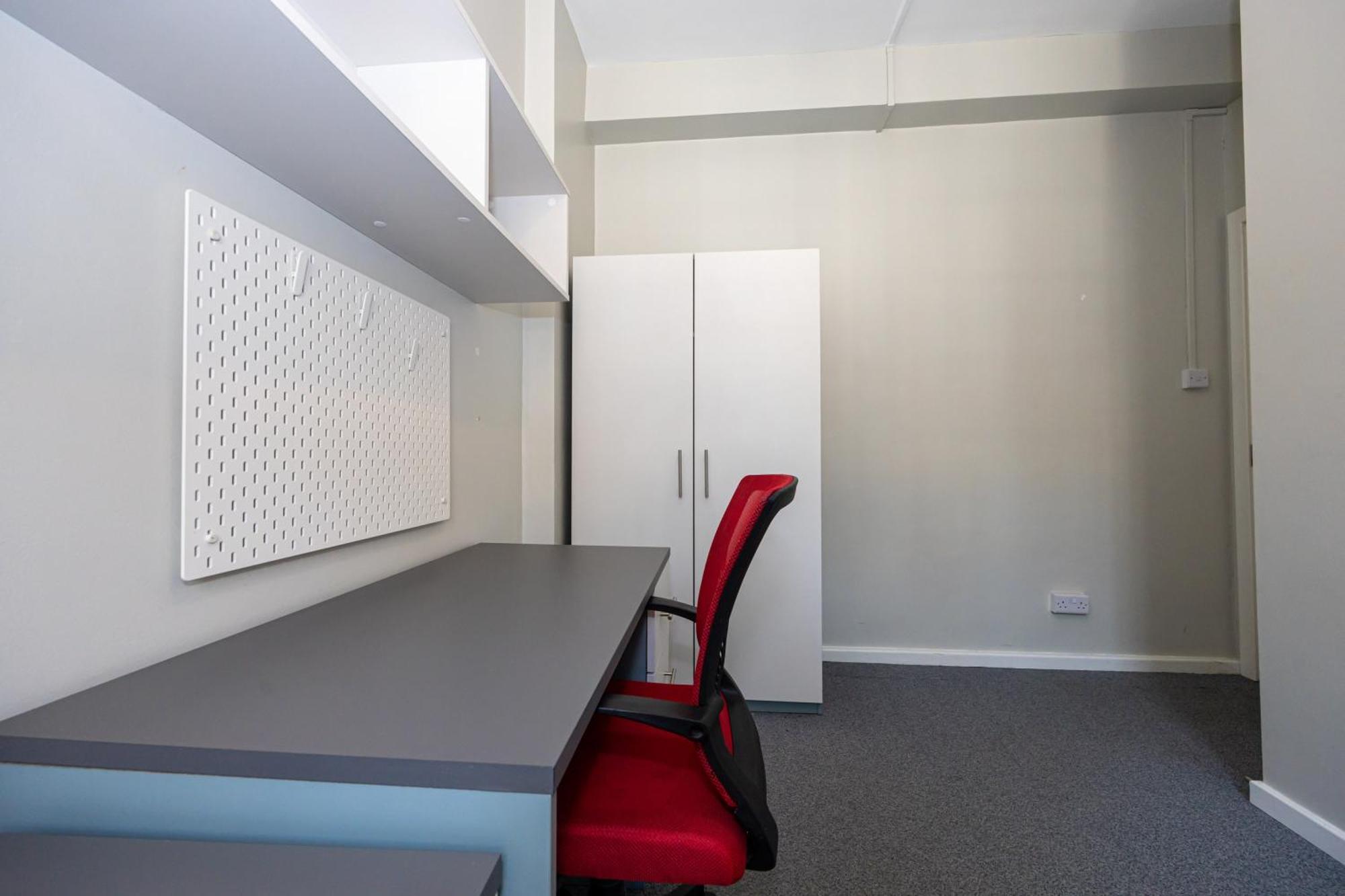 Spacious Room With Shared Facilities ลอนดอน ภายนอก รูปภาพ