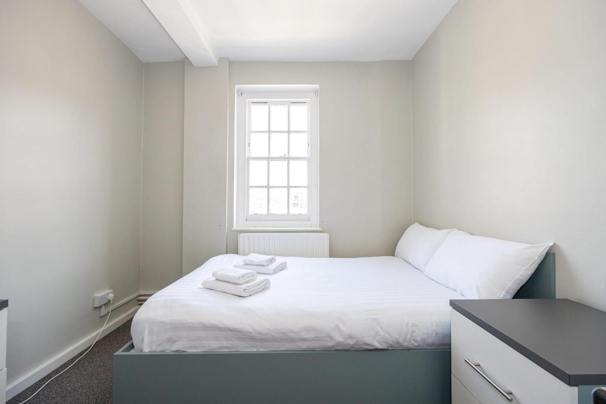 Spacious Room With Shared Facilities ลอนดอน ภายนอก รูปภาพ